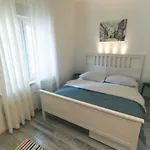 Newly Adapted Studio 88 With Free Parking
